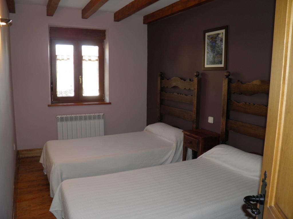 Mirasierra II Y III Navarredonda de Gredos Kültér fotó