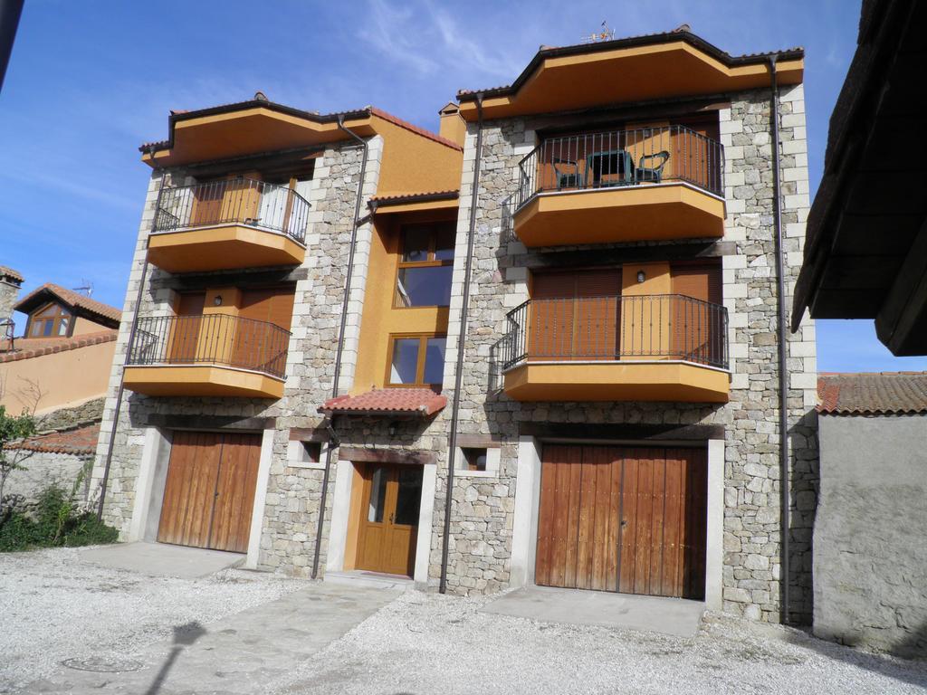 Mirasierra II Y III Navarredonda de Gredos Kültér fotó